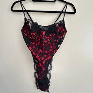 Vintage Victoria’s Secret Red Satin Black Lace Teddy Bodysuit Medium USA